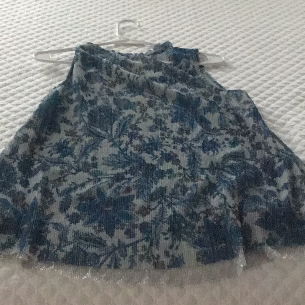 Blouse - Picture 2 of 3